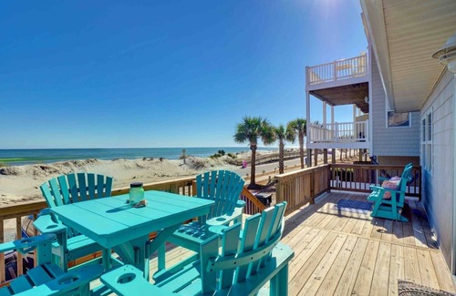 Surf City Apartment | The Bungalows A- Beachfront - Dog Friendly - Gazebo – Bikes