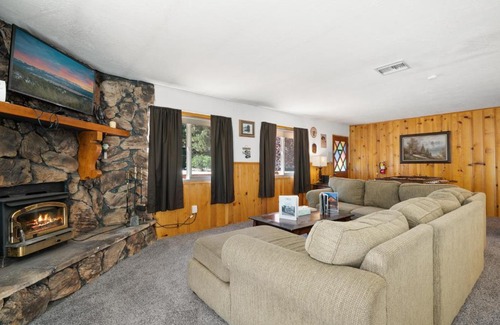 Fawnskin House | The Bunkhouse