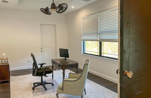 Bonita Springs House | The Busy Bee