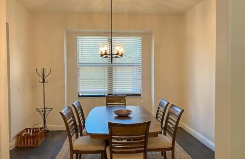 Bonita Springs House | The Busy Bee