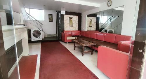 Nashik Hotel | The Byke Suresh Plaza