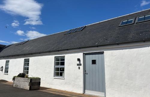 Ayr House | The Byre