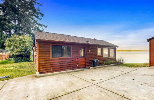 Coupeville House | The Cabin At Penn Cove