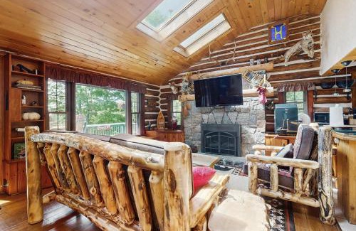 Bolton Landing House | The Cabin House