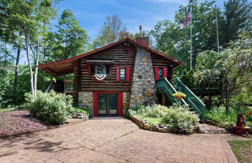 Bolton Landing House | The Cabin House