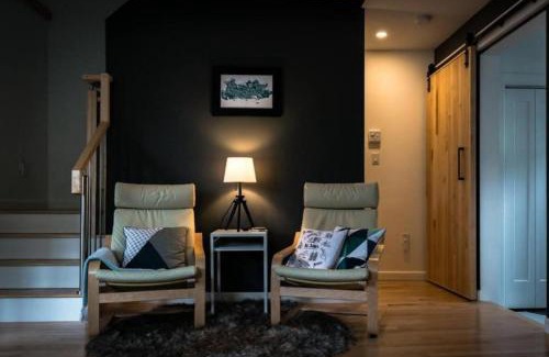 Downtown St. John's House | The Cabot 2bds 2ba Patio