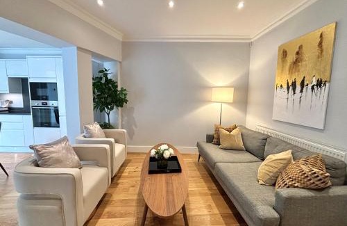 Belgravia Apartment | The Cadogan Suite by Harrods