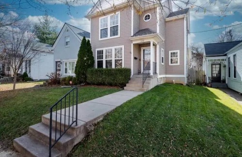Germantown House | The Caldwell - Germantown Highlands