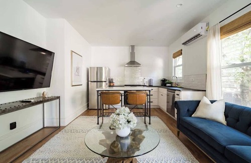 Uptown Apartment | The Calin Suite - Posh Local Boutiques & Eateries