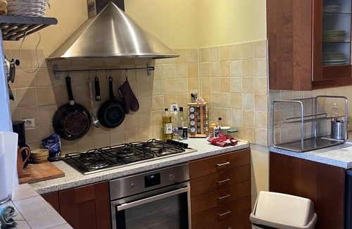 Arles City Centre Apartment | The calm of a large apartment heart of historic town terrace, well equipped