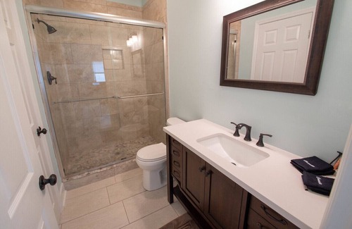 Old Town Bluffton Apartment | The Calming Coastal Suite- 2 Bedroom/1 Bath near Downtown Bluffton