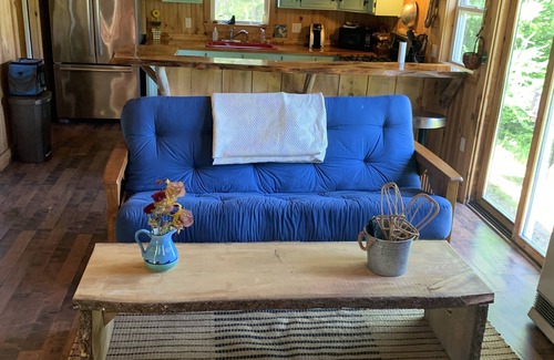Penobscot Cottage | The Captain's Cottage is nestled near the shore of the tidal Bagaduce River.