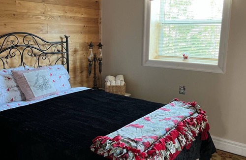 Rogers City Bed & Breakfast | The Cardinal's Nest