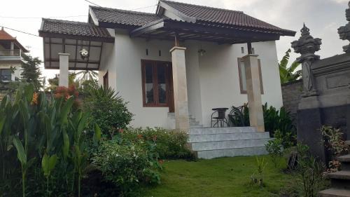 Kerambitan House | The Carik Homestay