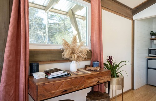 Alexander Cottage | The Carson at Ridgeview. Asheville rental! Luxury Glamping!