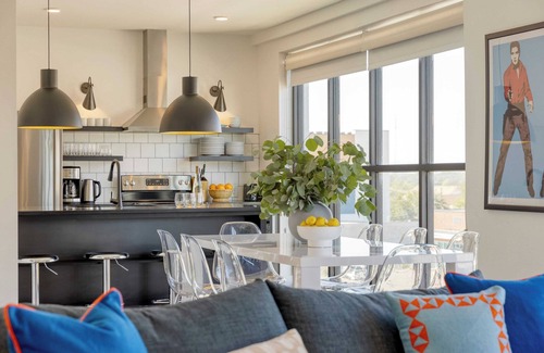 Historic Edgefield Apartment | The Carter by AvantStay – Spacious Stay Near Downtown
