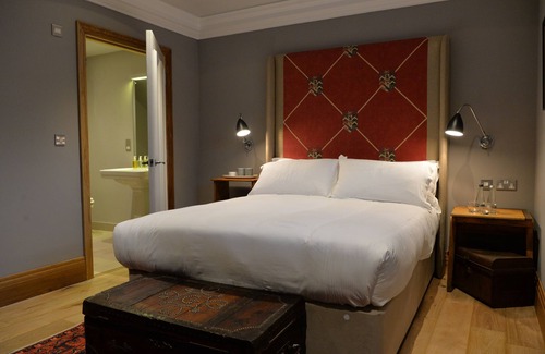 Spofforth Hotel | The Castle Inn