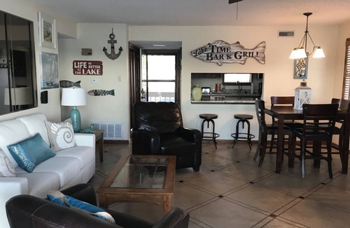 Lake Hamilton Condo | The Catalina! Best views on Lake Hamilton! BEST Location! WATER FRONT with Pool!