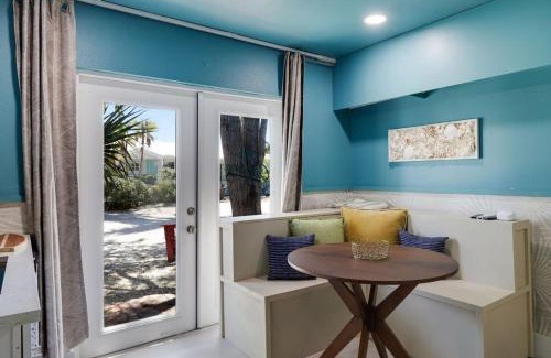 Sanibel Apartment | The Catalina - Upgraded Suite at Palmview Inn of Sanibel with Bikes