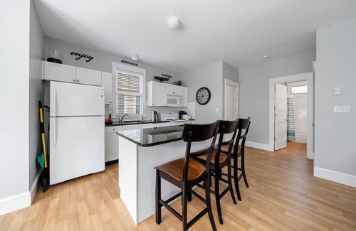 Cherry Valley House | The Cattail - 26 Meadow View