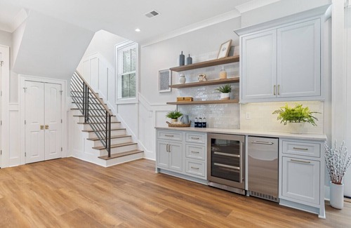 Downtown Charleston Apartment | The Cavallo- Private Rooftop Deck & Pool