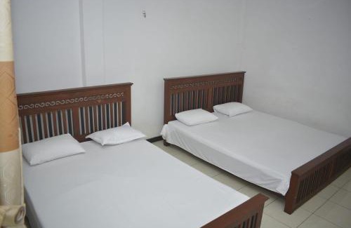 Kithulgala Hotel | The Cave Retreat