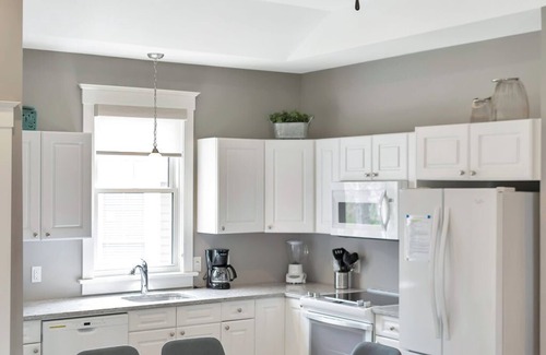 Cherry Valley House | The Cedar - 6 Hollow
