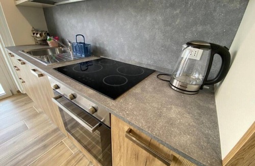 Omegna Apartment | The Cedar Apartment