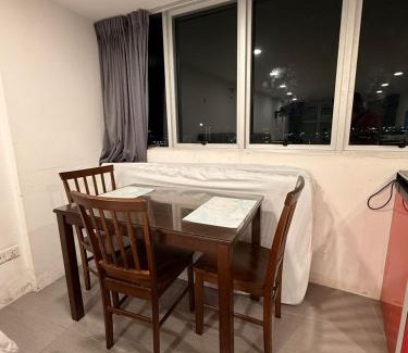 Bayan Lepas Apartment | THE CEO 3 BEDROOM near USM SPICE ARENA PANTAI SPECIALIST AIRPORT