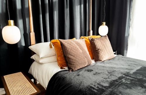 Barbican Apartment | The Chamberlin, Farringdon, by the Design Traveller