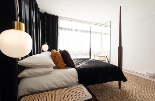 Barbican Apartment | The Chamberlin, Farringdon, by the Design Traveller