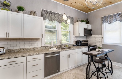 Johnson City House | The change of the century charm!