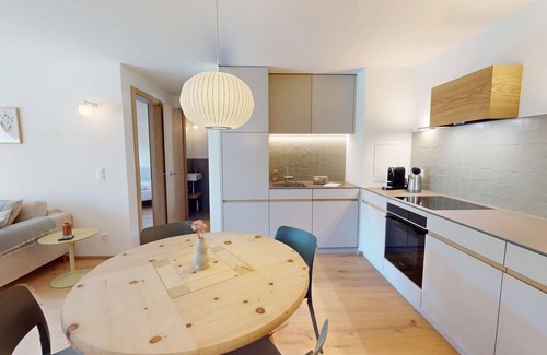Celerina-Schlarigna Apartment | The charming Chesa Leonard is quietly situated in an elevated position in the vi