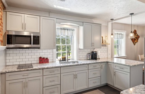 Rising Sun Apartment | The Charming Nest on an Amish Equestrian Farm