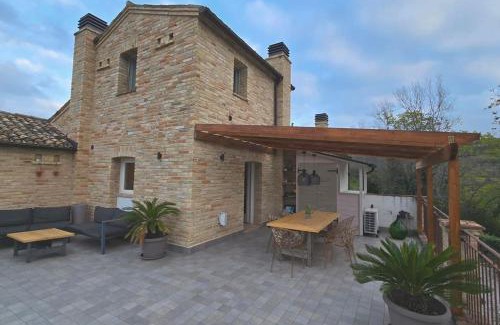 Petritoli Apartment | The Cherry House, Apartamento Monterosa