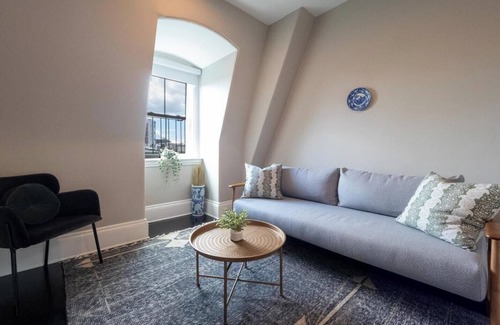 South End Apartment | The Chester: Urban Luxury, Modern Design