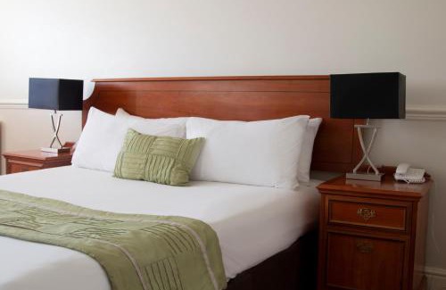 Chesterton House | The Chesterton Hotel