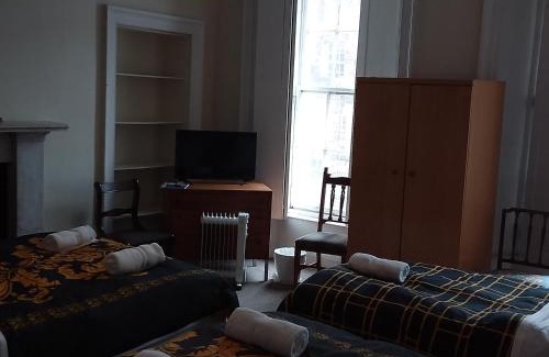 Tollcross House | the CITY- Braveheart House