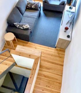 Viveiro House | The Cliffs - Casa Catuxa
