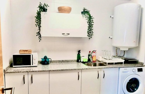 Viveiro Apartment | The Cliffs - Sunset Village Beach 1A