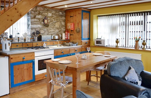 Betws yn Rhos Cottage | The Coach House at Old Vicarage Cottage