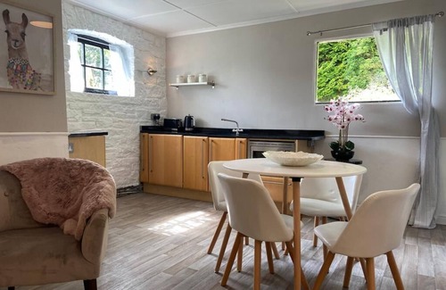 East Morton House | The Coachhouse