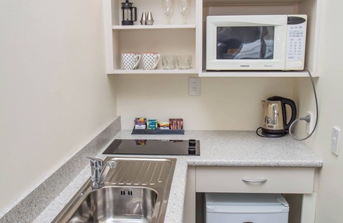 Timaru Hotel | The Coast Motel