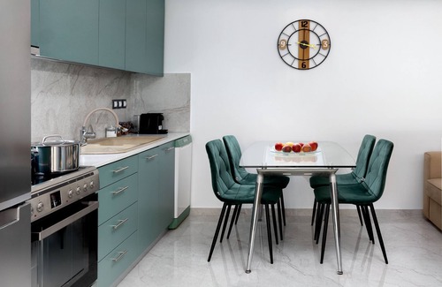 Volos City Centre House | The Coastal Rock House