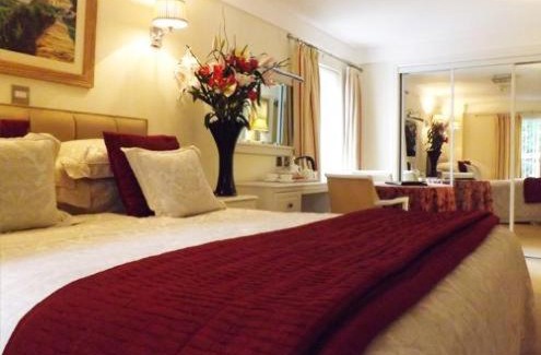 Instow Hotel | The Commodore Hotel