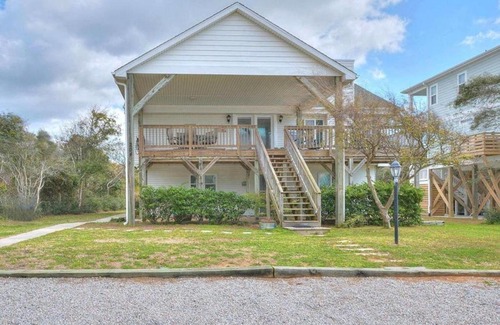 Yaupon Beach House | The Compass