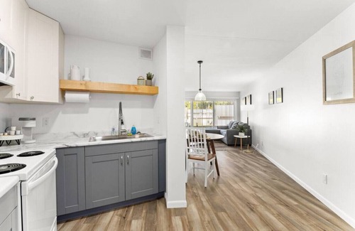 Orange Prairie Apartment | The Concord Place A3