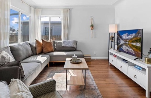 Barnum West House | The Convenient 2-Bedroom Winona Cottage
