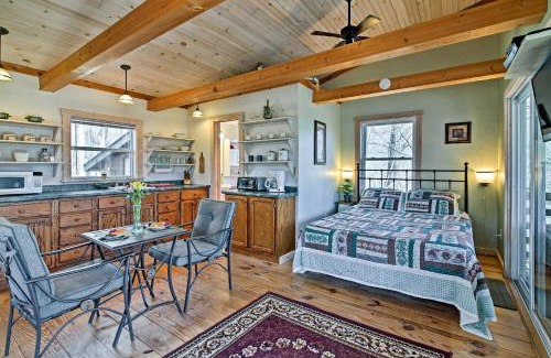 Stecoah House | The Coop Robbinsville Cabin with Screened Porch!