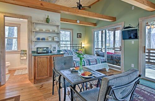 Stecoah House | The Coop Robbinsville Cabin with Screened Porch!